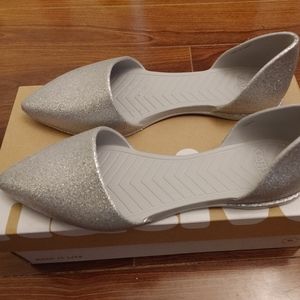 NIB Native Audrey Bling Flat